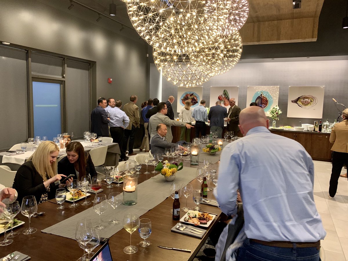 Flwildcat78's tweet image. Another fun night in Napa #SKSappliances #SKSNapaEDC