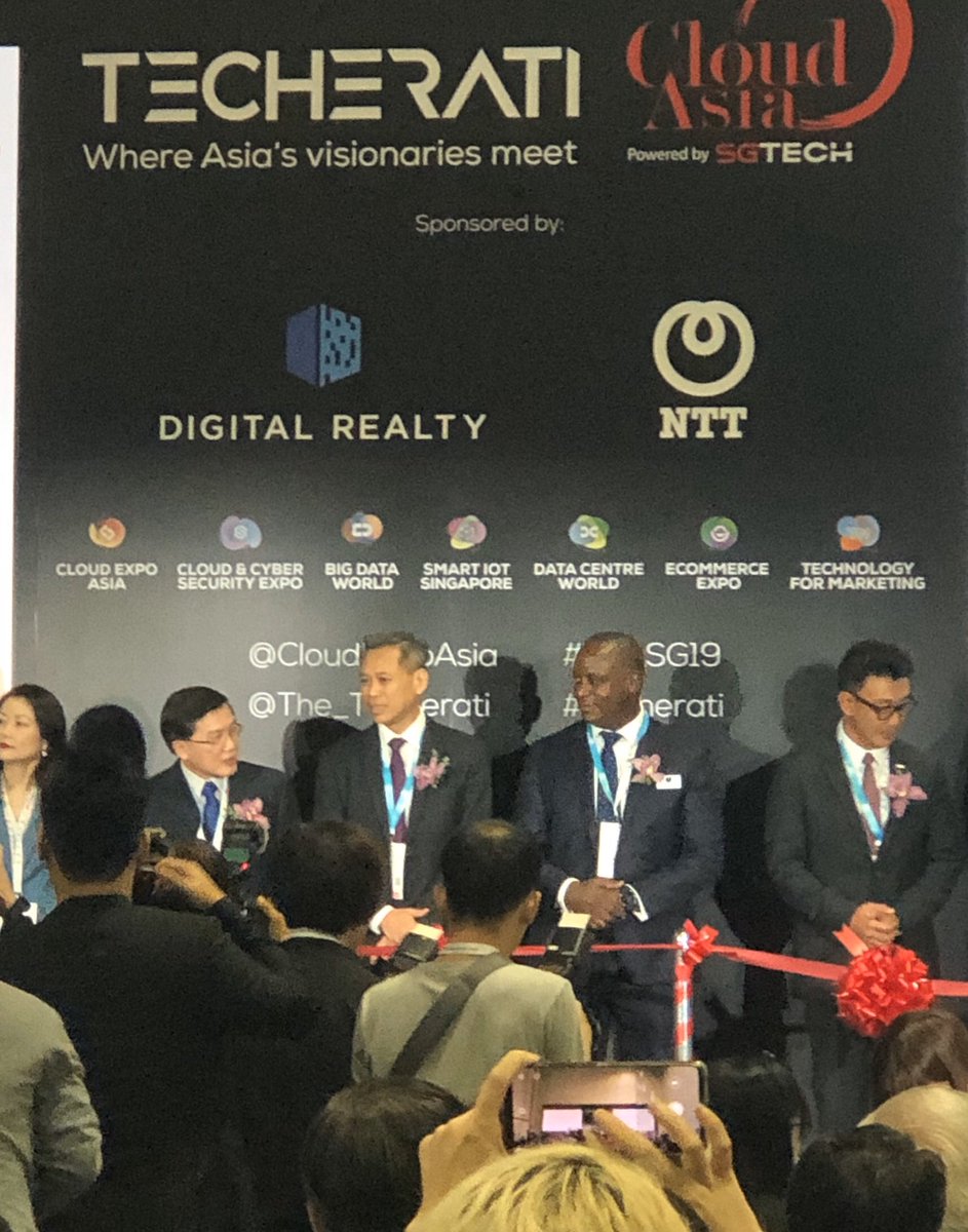 janedwelly's tweet photo. Singapore: @CloudExpoAsia is open and @CIOCHIME is here as the Official Healthcare IT Partner of the conference. Looking forward to meeting lots of #digitalhealth leaders over the next two days. #CEASG19 #HealthCIO https://t.co/kkNbViB90r