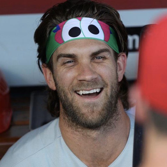 The ONLY messages i should be seeing about bryce harper today are fans wishing him a happy birthday  