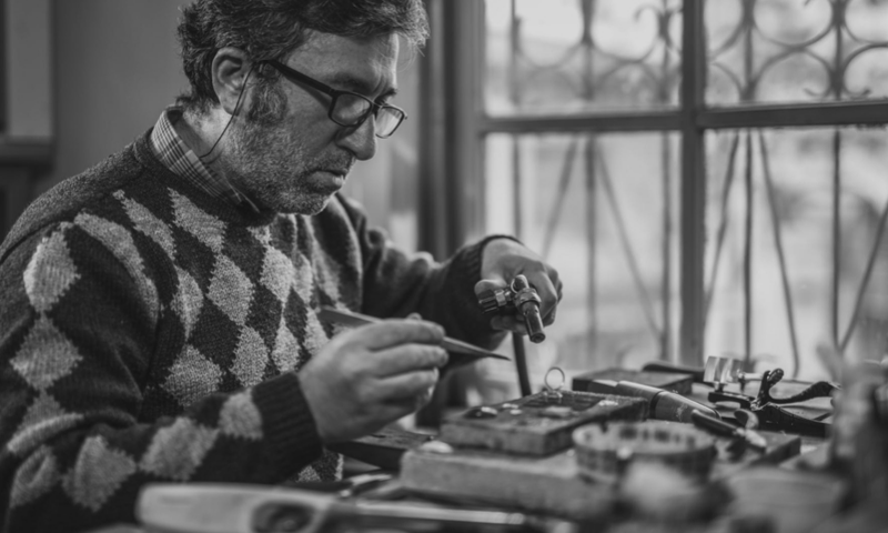 IJDDteam's tweet photo. Wondering how you can get involved in International Jewellery Designer Day? This Saturday, let us in to your workshop, talk about your brand and maybe even make some jewellery! 
.
Don't forget to tag us with #IJDD2019! https://t.co/4ERIkoDYn5