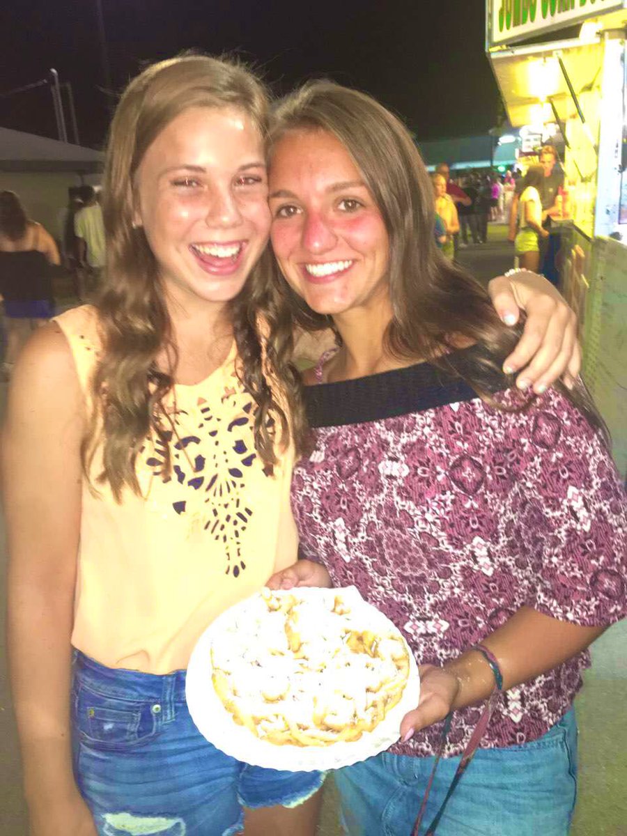 Happy birthday Asher🎉🤓 couldn’t imagine life without ya🥰 cheers to more late night Taco Bell runs🤪 love ya buddy 💛