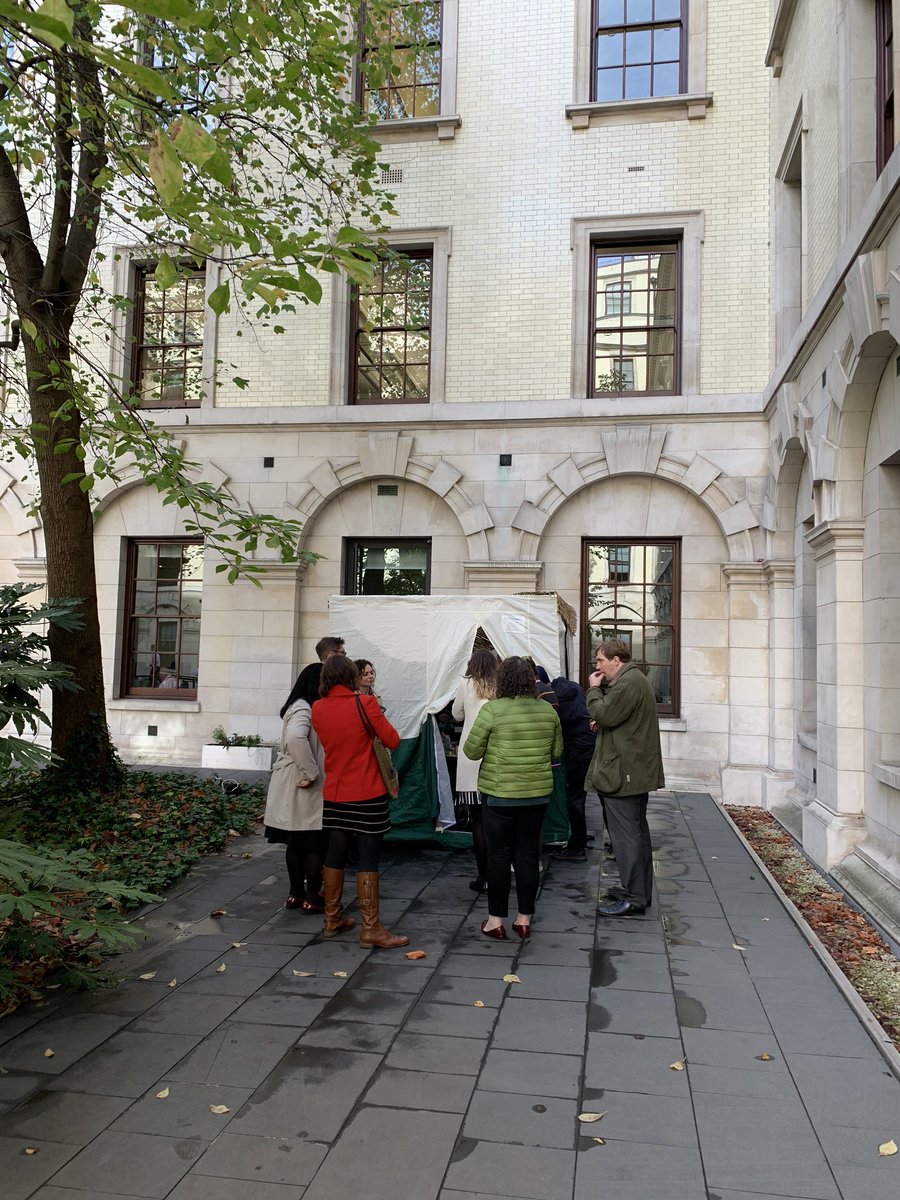 CSJewishNet's tweet image. Come down to @hmtreasury to visit the J-Net Sukkah! For those at the @foreignoffice, there is a Sukkah in the courtyard - both are there all week! 

Chag Sameach! 

@TamFinkelstein @matthewsgould @ClareMoriarty @CivilServiceDI