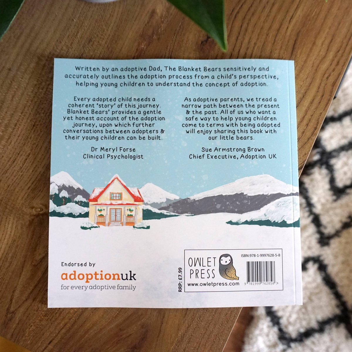 ASpinkArt's tweet photo. Yay!🥳Doing a little happy dance as my Illustrator copies of 'The Blanket Bears' have just arrived😄💕
Fabulous to see this project in print! 

Thank you @OwletPress ! 😊✨

#Illustration #Illustrator #Publishing #TheBlanketBears #AdoptionWeek https://t.co/Kme6bOYLzx