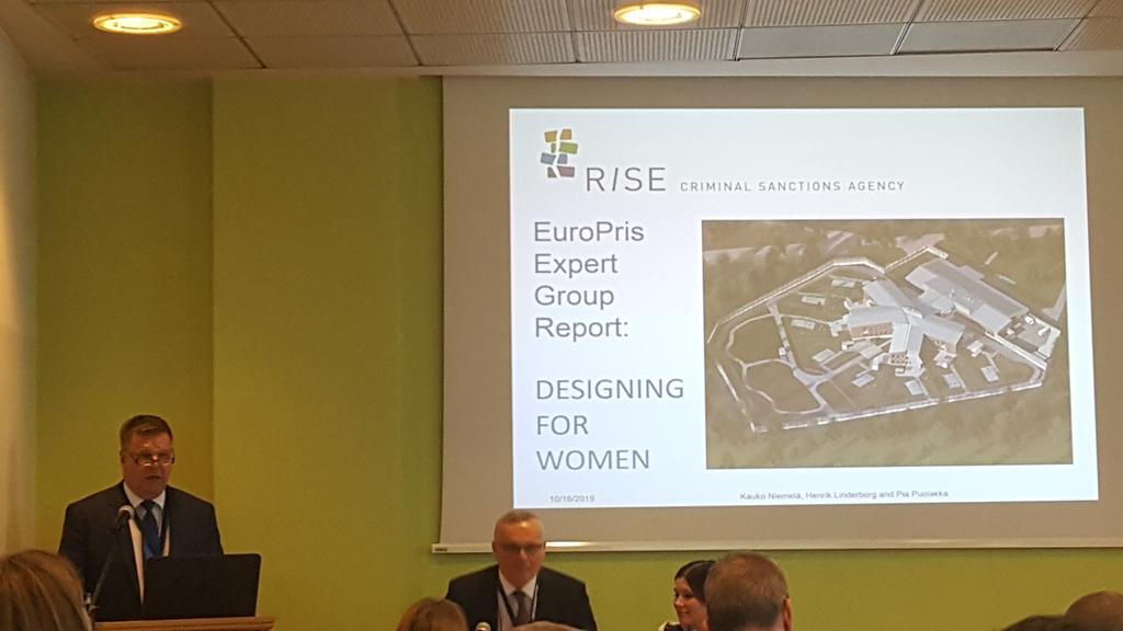 AUrrutiaMoldes's tweet image. @EuroPris. An interesting talk from the Finnish criminal agency about  designing for women in Finland. #prisonreform #prisondesign #carceralgeography