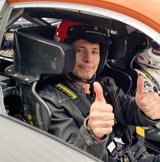 yesterday i raced cars for a good cause. together with <a href="/LymphCo/">Lymph&Co</a> and <a href="/DJmag/">DJ Mag</a>  we spent a day to raise awareness for lymph cancer. top100djs.org/unmasked