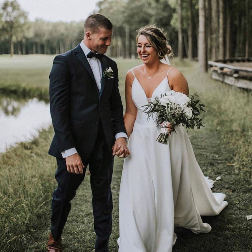 njwedding's tweet photo. TONIGHT, 6:30pm: Weddingsetgo Wedding Show at Eagle Oaks Golf &amp; Country Club in #Farmingdale, #NJ! 💕 Visit https://t.co/6fIsumHMV8 for more details and then register... #njwedding #weddingsetgo #weddingshow #njevents #eagleoaks #eagleoakscountryclub #wedding #njweddingplanning https://t.co/XTCRGhOpPD