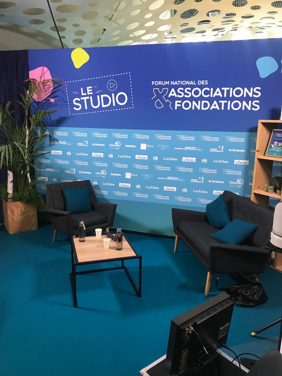 Continuing Koalect's French expansion on the Forum National des Associations &amp; Fondations in Paris today! #ForumAsso  #associations #fondations 🇫🇷🥐