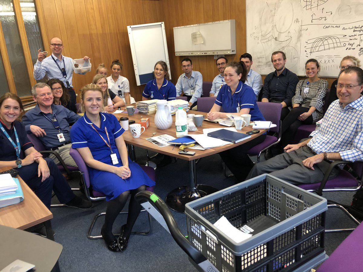 It wouldn’t be a nutrition MDT without tea and cake! 🍰☕️Here’s some of our dedicated team working hard to deliver safe nutritional care to both our out and inpatients. Great to see both our nursing and medical students getting involved. #MAW2019 @BAPENUK @NewcastleHosps