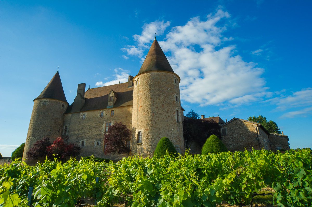 Pour rappel dès demain soir c’est le #FascinantWeekEnd avec plus de 200 animations ; l’occasion idéale de découvrir la richesse des vignobles, du #Beaujolais à la Vallée du Rhône en passant par le Bugey et Vins de #Savoie. Et c'est jusqu’au 20 octobre  fascinant-weekend.fr