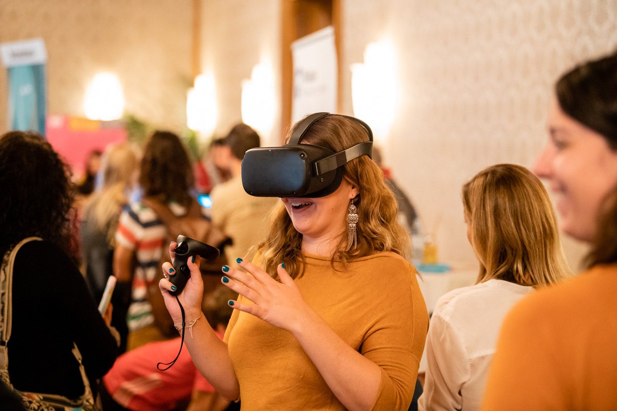 PsychologInnen's tweet photo. Am Samstag haben wir im Wiener Rathaus den Tag der Psychologie, das größte Psychologie-Event Österreichs, veranstaltet. Hier gibt es die schönsten Bilder. 😃📸 Fotocredit: BÖP/Ranger #tdp19 #psychologie #tagderpsychologie #böp https://t.co/5EkLK0GCkY