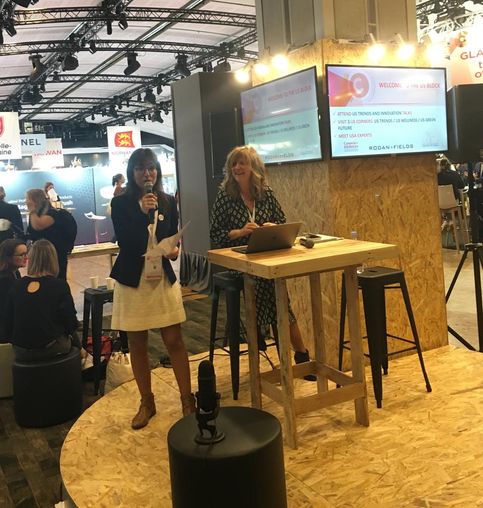 Cosmetic360's tweet image. THE US BLOCK IS OFFICIALLY OPEN 🎉
Come to visit this complete zone: expert talks, wellness corner, US trend bar… 👌
All of that in open access, don’t miss it! #USA #USBlock #USTrends  @RodanFieldsHQ @cosmeticseeds