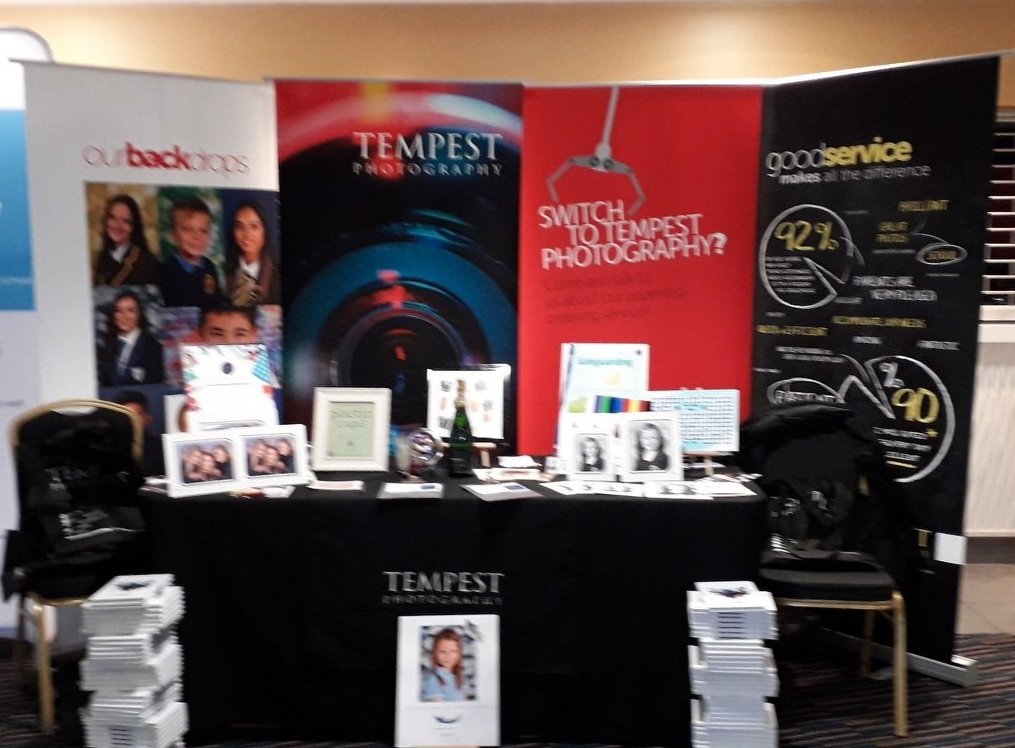 DeborahBodding2's tweet photo. Enter our prize draw for a bottle of Bubbly and talk everything photography on stand 18.@HTempestPhoto #BASBM 2019 Annual Conference.#Lookinggoodwithtempest https://t.co/eTl7DnOtRs