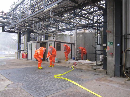 [#Sécurité civile]
Le dir. de cab. de <a href="/prefet68/">Préfet du Haut-Rhin</a> et le s/préfet de #Mulhouse réunissent ce matin les représentants des services et les partenaires qui ont participé à l’exercice DSM le 5 septembre 2019 à Village-Neuf.
▶️ analyse et retour d’expérience
▶️ bit.ly/33AZihO