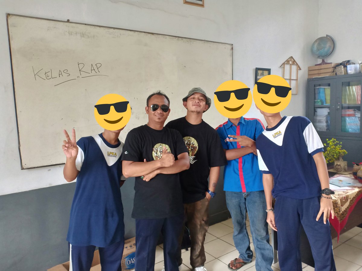 tuantigabelas's tweet photo. #Akarjeruji https://t.co/b2lEpTzeAQ