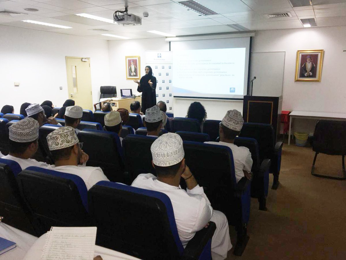PearlInitiative's tweet photo. We've begun our student lecture on #governance for #MSMEs this morning in #Muscat, hosted in collaboration with @SQU_Info! We look forward to learning the value of #goodgovernance for #smallbusinesses with our speaker, Jawaher Al Balushi! #PearlInitiative #MSMESuccess https://t.co/qT0UVMqJQq