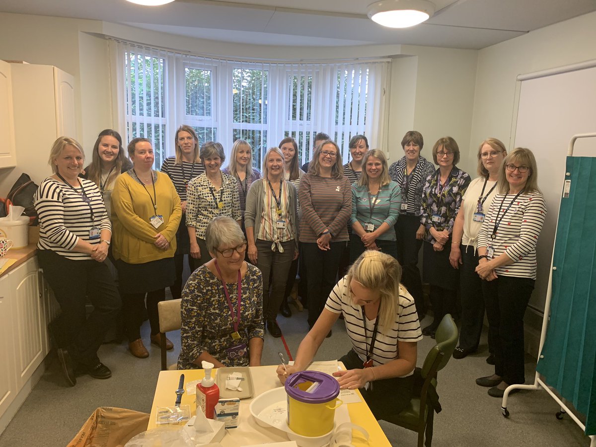 A huge thank you to Elaine from Occupational Health for coming and giving our Specialist Children’s Service team our flu jabs and thank you to all of the team for taking part the offer #teamhdft <a href="/HarrogateNHSFT/">Harrogate NHS FT</a> <a href="/Debpearad/">Debbie Pearson 💙💛🇺🇦</a> <a href="/RChillery/">Richard Chillery 🏳️‍🌈</a> <a href="/steve_r76/">#hellomynameis Steve (he/him) 💙</a>