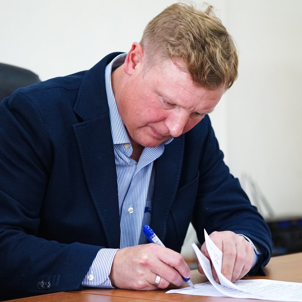 ФК «Факел» Воронеж on Twitter: "Новым главным тренером «Факела» стал ...
