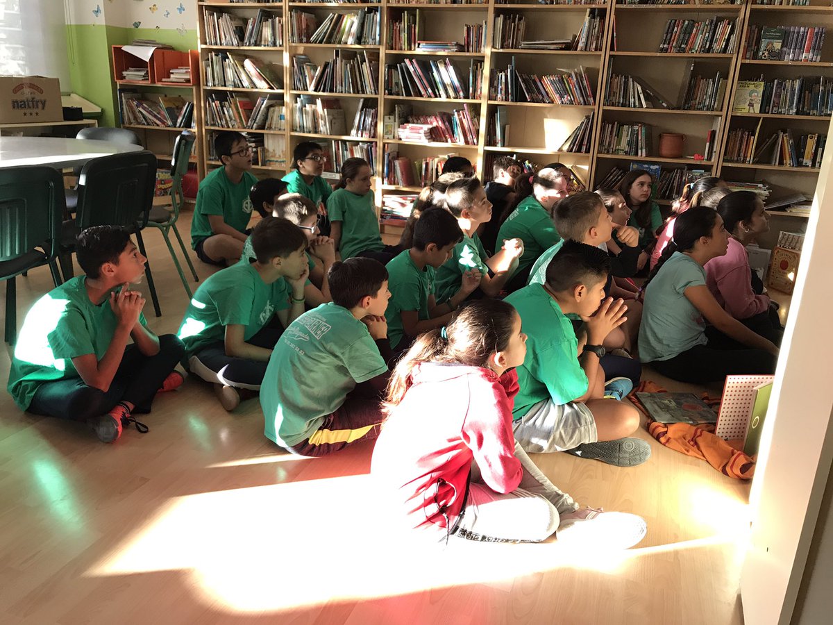 Escola Josep Carner tweet media