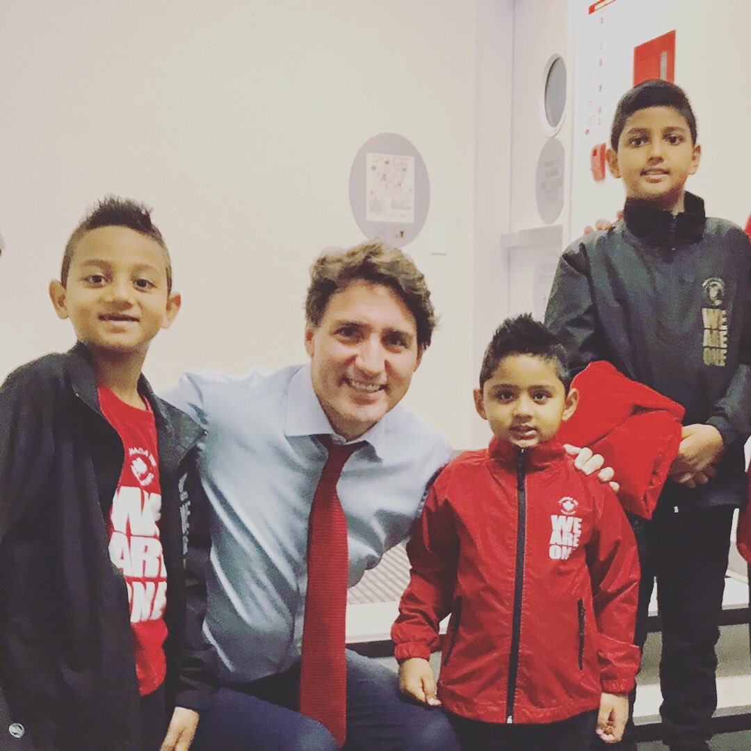 wao4all's tweet photo. Hon PM @JustinTrudeau with the WE ARE ONE team fighting against racism.Hoping to make our world a better place for you and I. https://t.co/XF5X7qgfqg