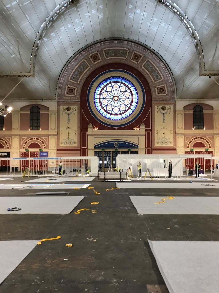 dimension8ltd's tweet photo. Today we are at the Alexandra Palace in London building the Om Yoga Show! @Yourallypally @yogashow https://t.co/LT69M7eiJS