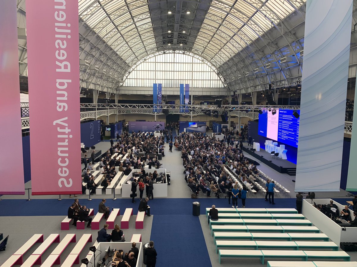 OljaRasticDulborough tweet media