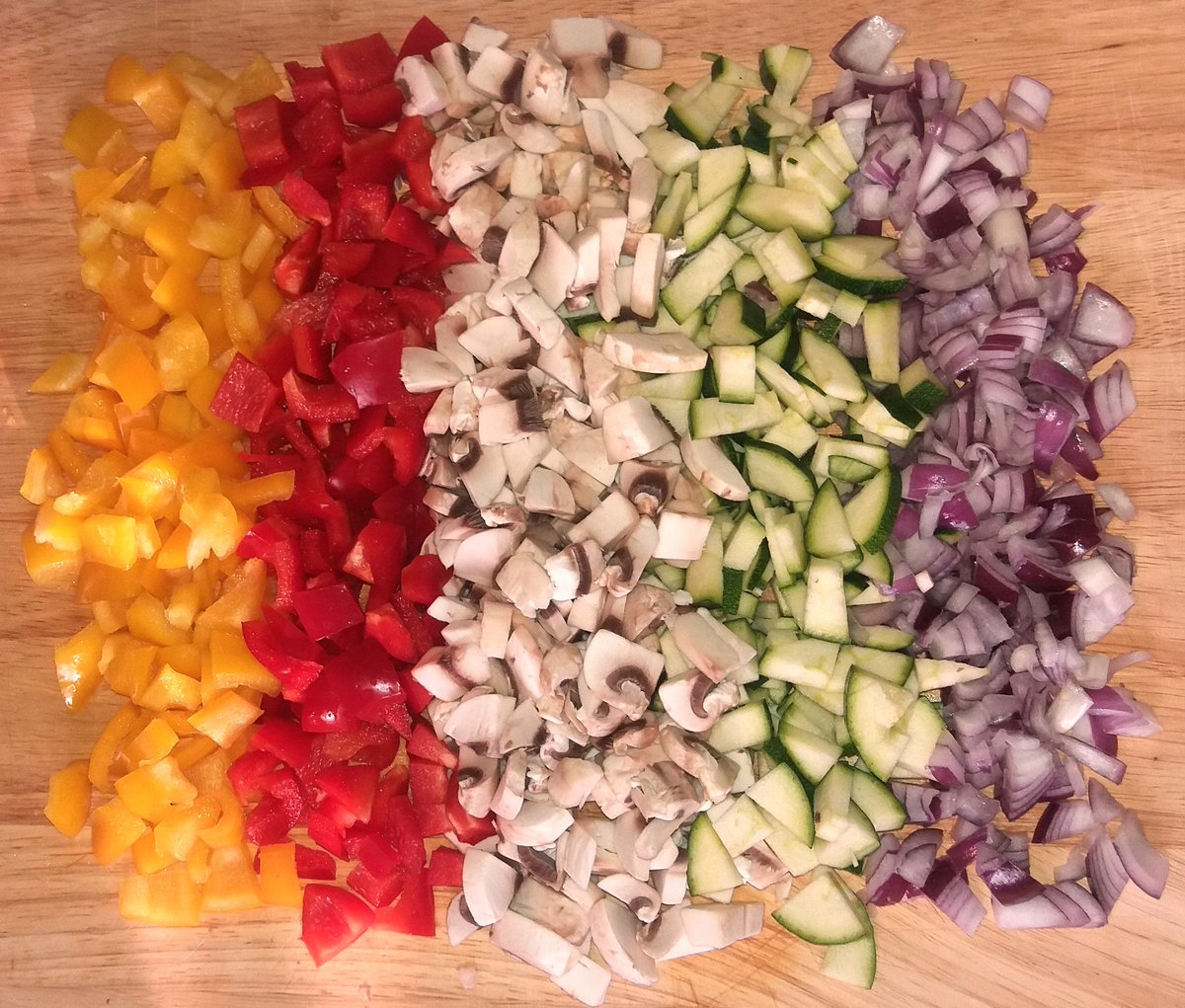 re_hungry's tweet photo. Good morning lovely Hungrys! Making #pasta this morning, ready for #dinner: https://t.co/wFVCWsNGpQ Crammed with colour &amp; a velvety #cheese sauce, my Vegetable #Lasagne is #comfortfood for chilly days. Stay hungry! ;) x #bakeithappen #fresh #handmade #homemade #vegetables https://t.co/CwmCbEAMOd