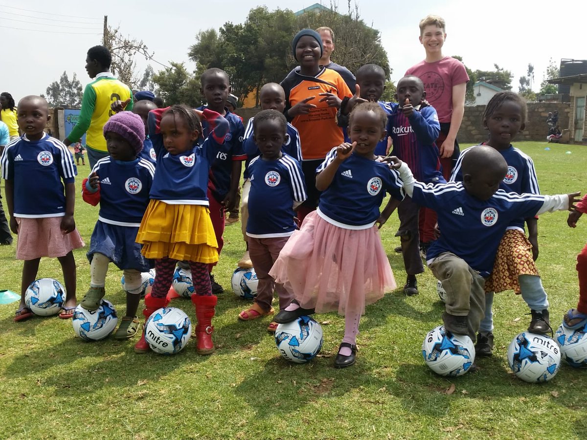 LBPFootballHQ's tweet photo. LBP #Kenya! We donated some #LateBirthdayProject match kits to @vrbaldwin of @DorkiniansYouth who was volunteering in Africa over the summer. And here’s a picture of some of the kids wearing them. Fantastic! Well done Vince & family! https://t.co/aHRUrvKDqq