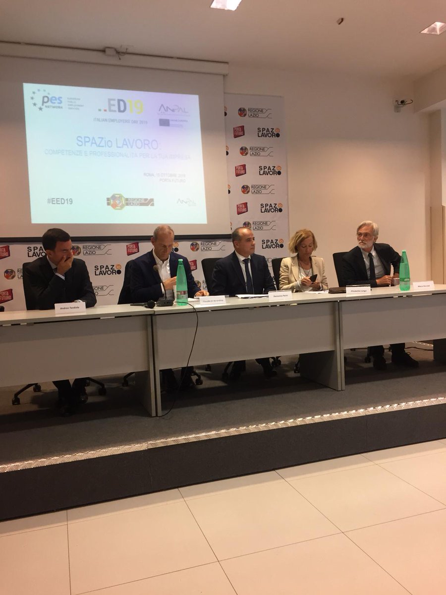 SviLavoroItalia's tweet photo. #EED19 15ott @PortaFuturo tra colloqui di lavoro e il dibattito "Centri per l'impiego: competenze e professionalità per la tua impresa".
Mimmo Parisi @ANPALgov: fondamentale rapporto strutturato tra CPI e imprese per #PoliticheAttive di successo
Leggi https://t.co/9PF5UIS1gi https://t.co/b5U6K3GcQt