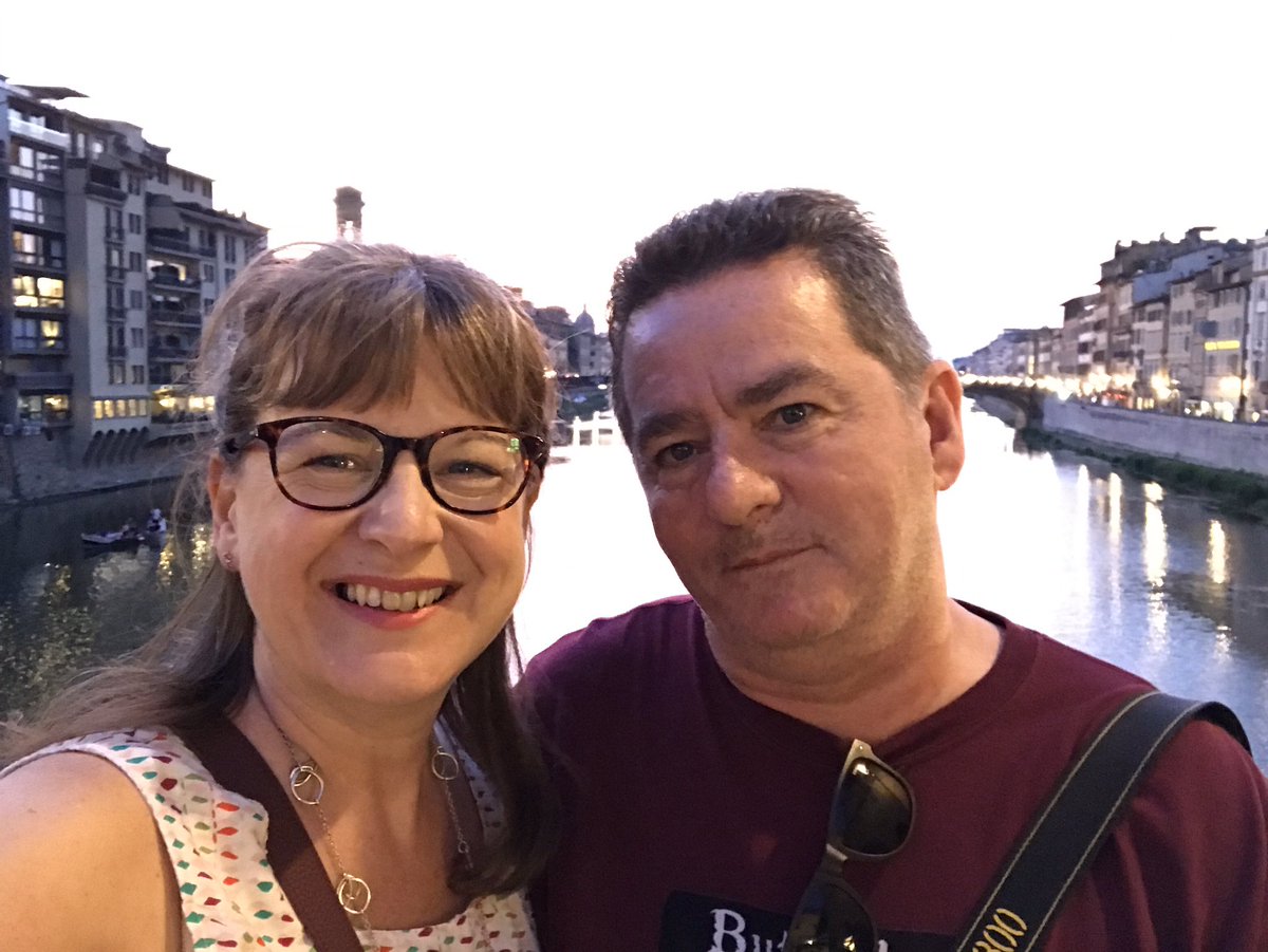 Sarah O'Hare 💙 RN QN tweet media