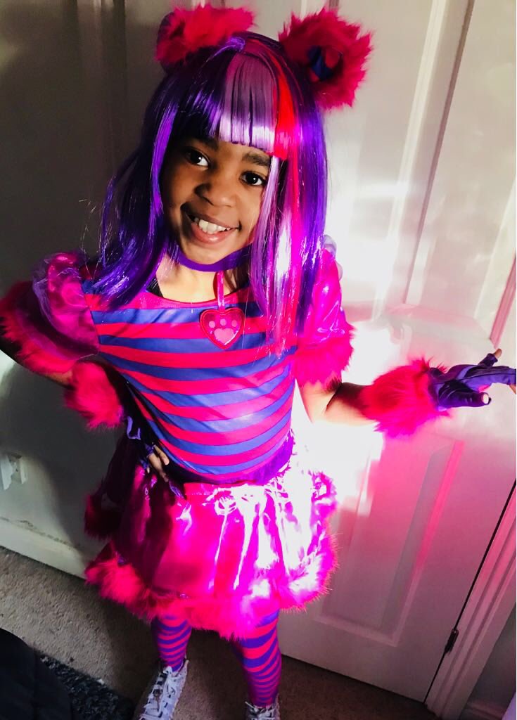 natarrlie's tweet photo. ♥️♥️ #HelpFreyaMeetLittleMix #AutismPrincess Freya has surprise VIP tix for her bday on 1st November - her dream is to meet Little Mix. Freya didn’t talk until age 6 &amp; was diagnosed with Autism, she is now verbal and sings her heart out to Little Mix ♥️ Please RT @LittleMix ♥️♥️ https://t.co/RYzzWKSZQs