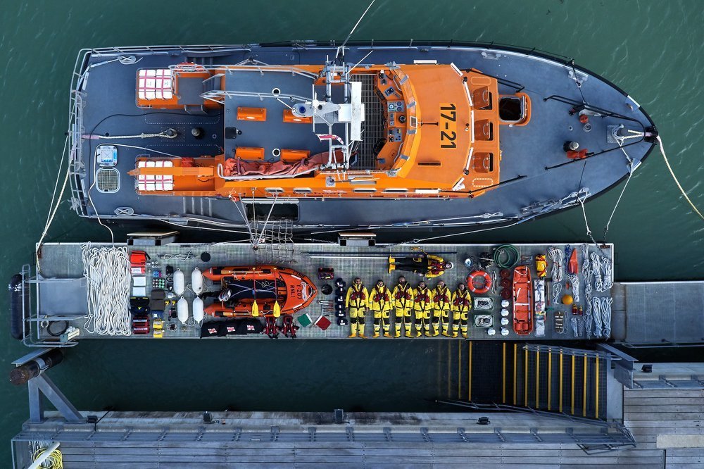#Newhavenlifeboat from a different angle courtesy of @alexfranklinphoto #f4uav
