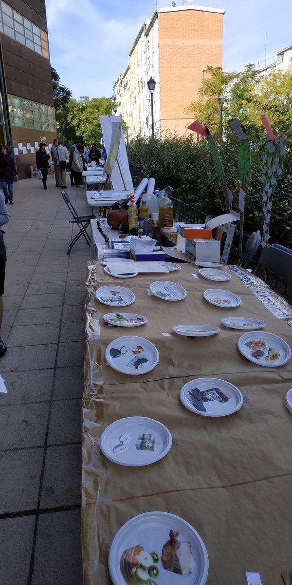 Omc_Radio's tweet photo. Estamos participando en la I Feria de Salud Comunitaria en San Cristóbal de los Ángeles. Puedes acudir hasta las 18:00h. ¿Te animas? https://t.co/AUqDBR2WGc