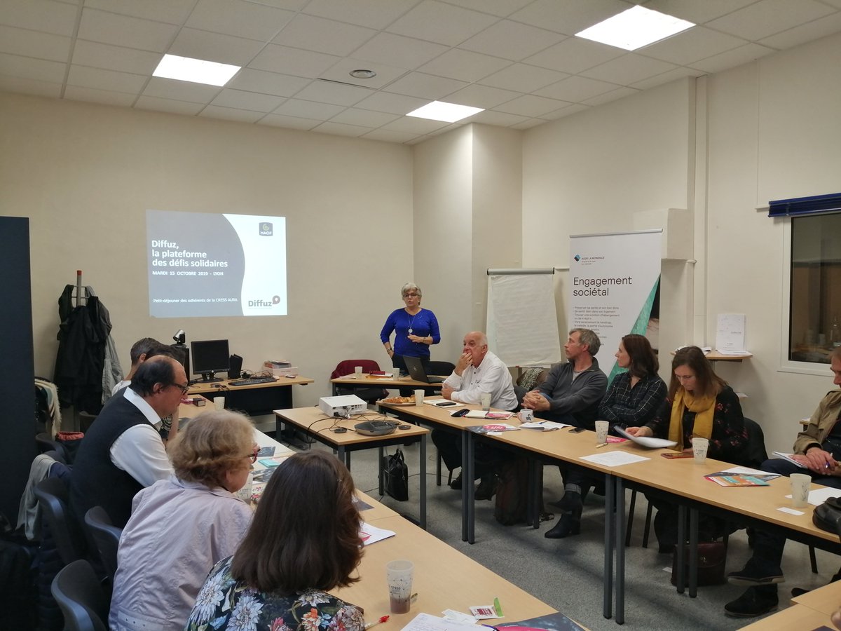 CRESS_AURA's tweet image. 🎉 Hier se déroulait à Lyon notre petit-déj adhérents !
🤓 L'occasion de découvrir 2 projets sur le #numérique :
➡️ #DigitESS : @simplonco @AG2RLAMONDIALE
➡️ @DiffuzSolidaire : @GroupeMacif
🙌 Merci aux intervenants et aux participants !
#ess