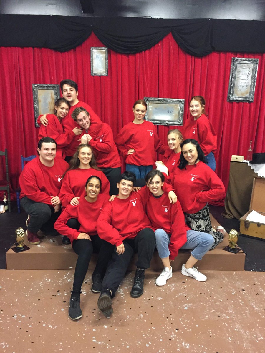 The calm before the storm ⛈ Happy faces after a very successful tech ‼️ We’re ready for our first show tomorrow.. have you got your tickets?