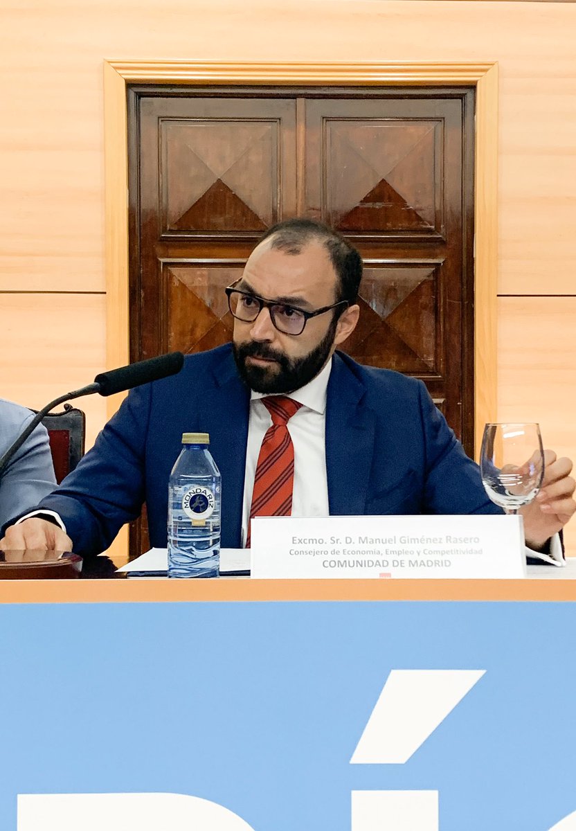 DeMairena's tweet photo. Ha sido un placer participar esta mañana en la inauguración del IV Congreso TECNOFRÍO organizado por @Atecyr . Desde la @ComunidadMadrid ayudaremos con hasta 15 millones de euros al sector del frio industrial en 2020 para mejorar su eficiencia energética. https://t.co/Za60peWRzw