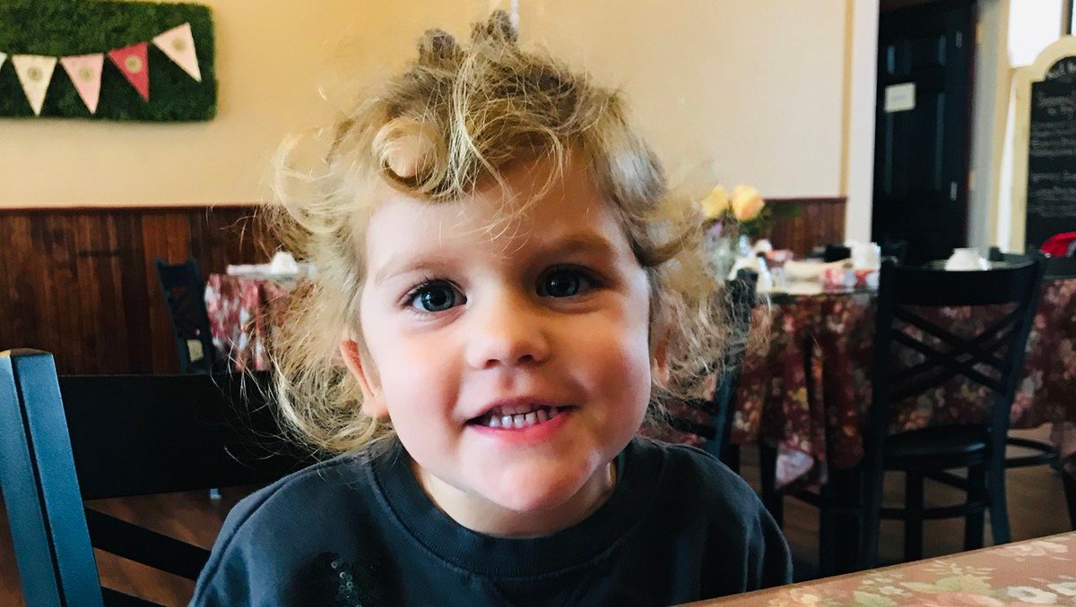 Took my girl on an impromptu, tea-time date last week. She's kind of the best/cutest/funniest little human I've ever laid eyes on. <3

#teatime #teafortwo #daughter #minime #momanddaughter #mommyandme #momlifeisthebestlife #mom #momlife