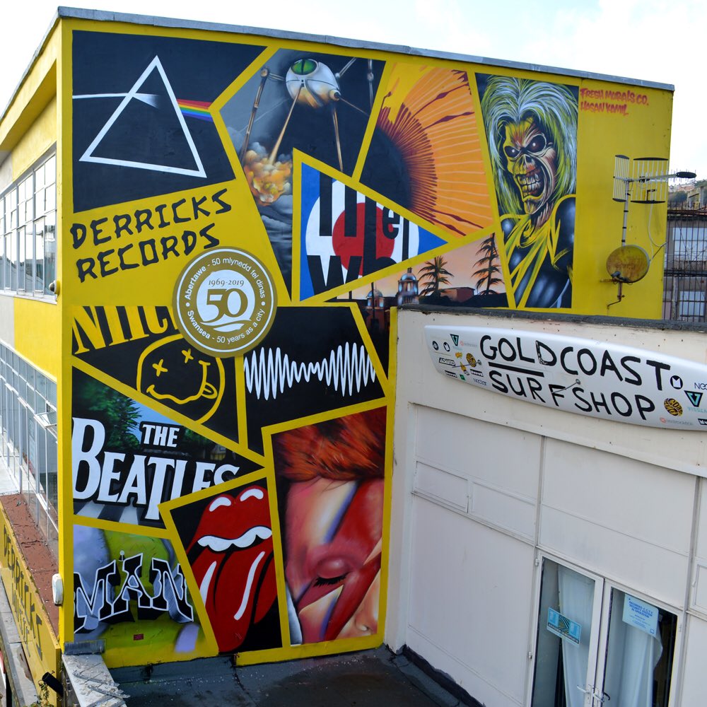 jameskenning's tweet photo. I've recently been helping @FreshCreativeC0 consolidate their numerous accounts into one profile for each platform. Give them a follow to check out their next level murals (like this one for Derricks Swansea), and much more. The crew kills it! #FreshCreativeCo #Mural #Swansea https://t.co/i5TXzGWiG6