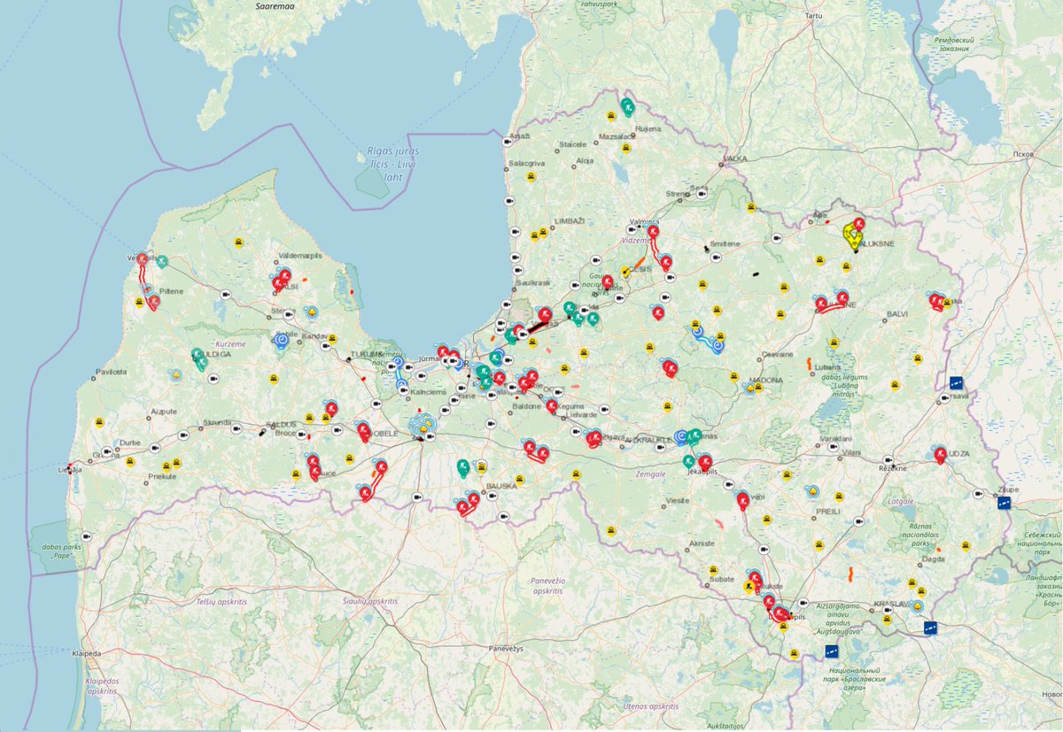 autoceli's tweet photo. Ņemot vērā piemērotos laika apstākļus un autoceļu optimālo mitrumu darbu veikšanai, šobrīd daudzviet veicam greiderēšanu uz grants seguma autoceļiem. LAU tehnika ir aprīkota ar GPS, un @lvceli mājaslapā un aplikācijā @Waze_Latvia  var ērti apskatīties, kur tās atrodas.#autoceli https://t.co/9jlFFAcv33