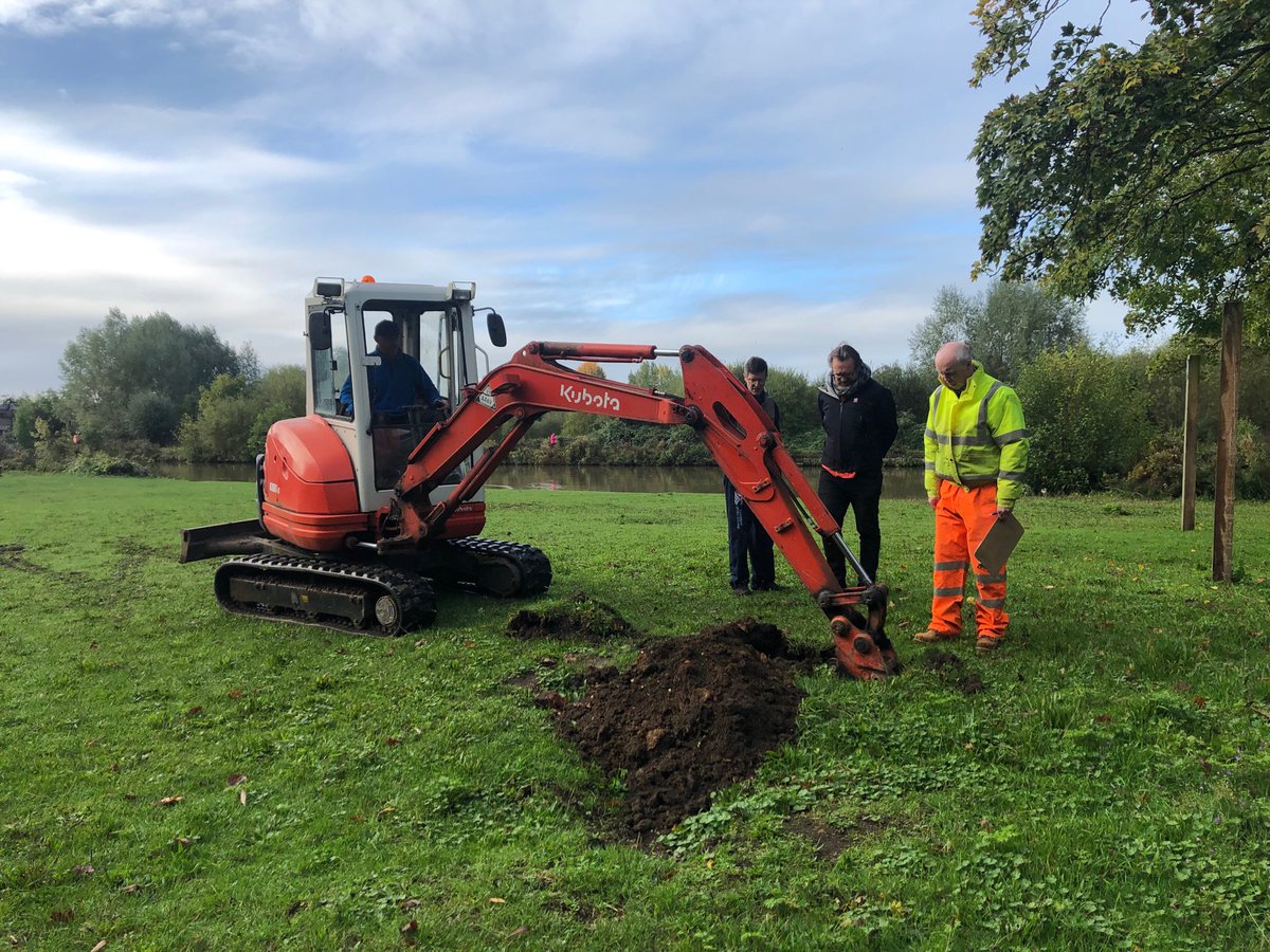 Original Field tweet media