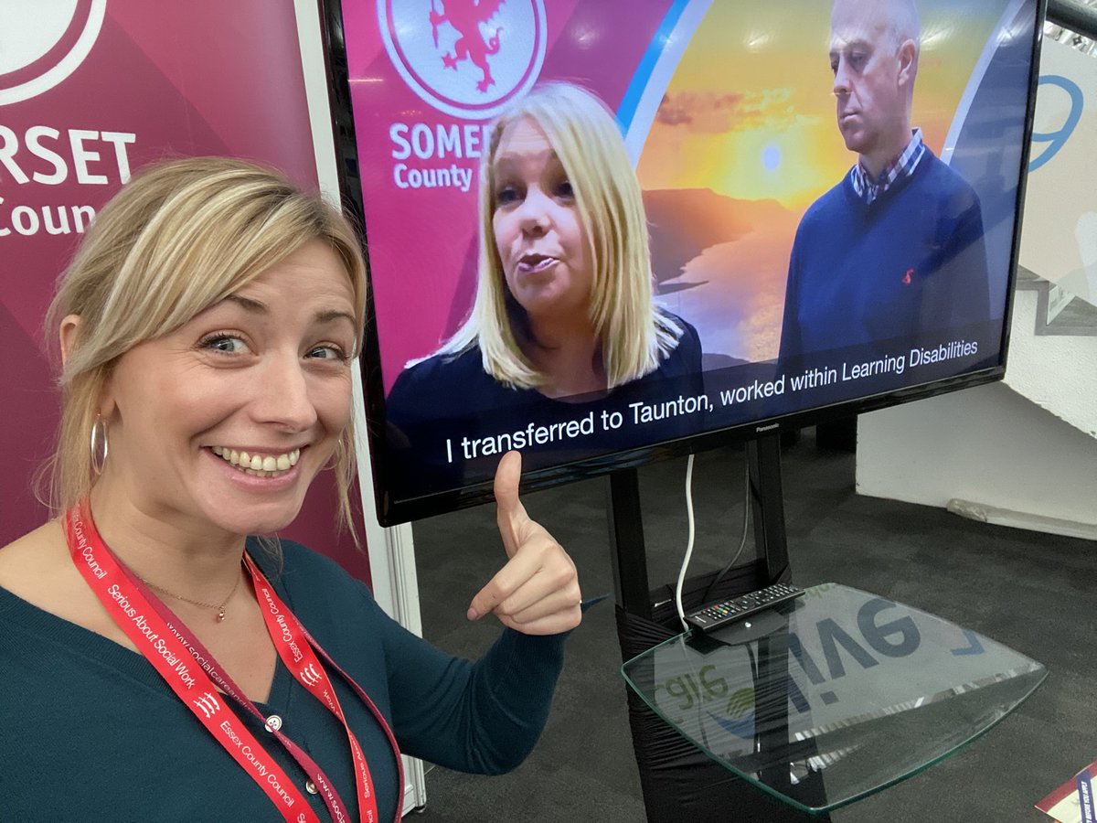 carrie_minall's tweet photo. It’s like you’re here with us at @CommunityCare @EmilyFulbrook @PartlowDavid #selfie #CCLive19 #careers #lovesomerset #notjustcider https://t.co/fPlZ7n9R3X