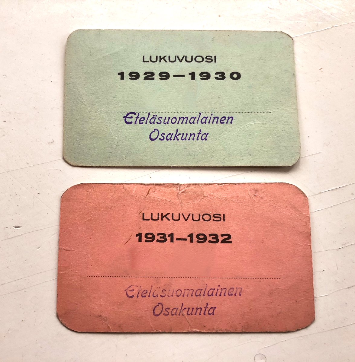 Suvisal0's tweet photo. Opiskelun historiaa. Eteläsuomalainen #Osakunta #lukuvuosi https://t.co/sktjH4qbIW