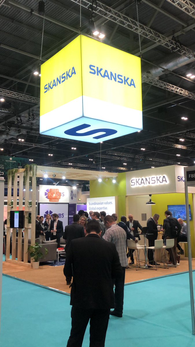 Some great conversations happening already on the first day of the #DCW19 event in the Excel centre today if you’ve not had a chat come and find us on stand F22