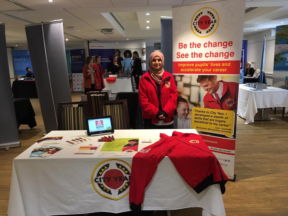 CityYearUK's tweet photo. Come talk to mentor Nusaybah at @AstonCareers and Placement Fair to find out why our leadership development programme is a great #placement and #graduate choice #CYEvents https://t.co/kp7n45OgTD