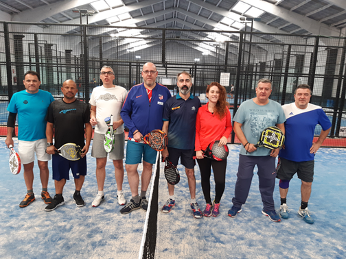 ArcelorMittalES's tweet photo. 👷🏻♂️ El Centro de Distribución y Transformación de #Getafe celebra la Semana de la Concienciación sobre la #Salud practicando pádel 🎾 un deporte muy saludable #HAP2019 https://t.co/Ug9X2zJuwz