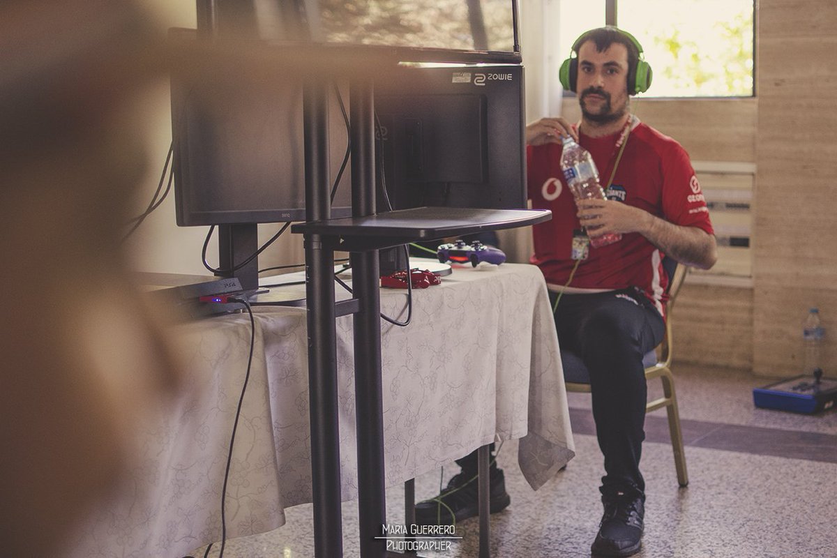 MariaGuerreroPh's tweet photo. Seguimos trabajando y compaginando con la edición de fotos del domingo del #Vortex3Strike
Abro hilo para evitar locuras innecesarias, y perdonadme de ante mano, sois muchos y yo un desastre para caras y nombres 😂😅 https://t.co/3RX6FOHsm2