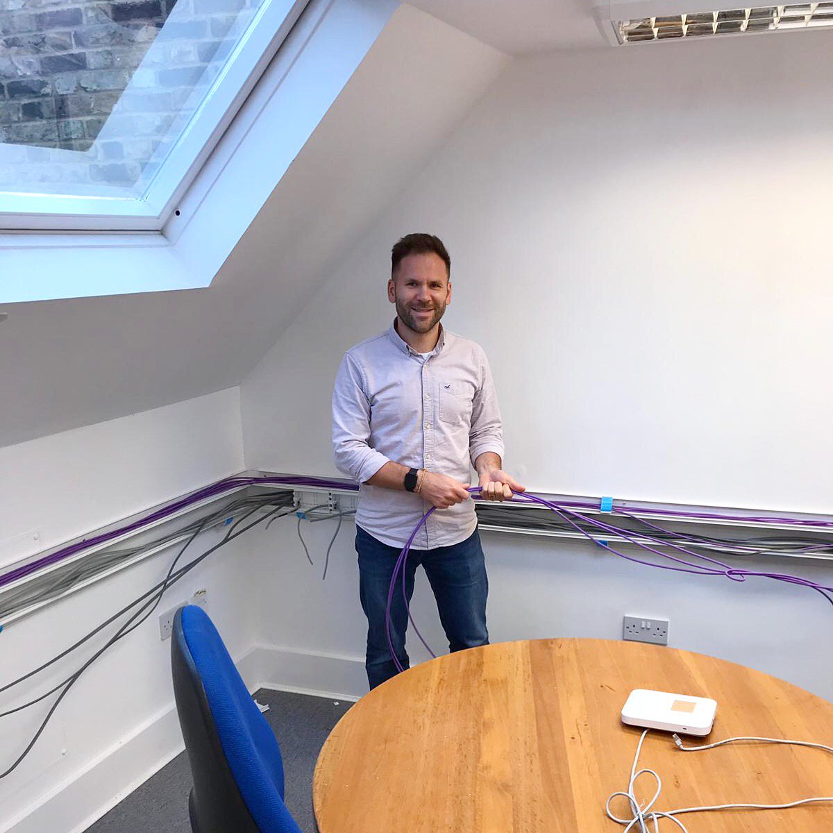 Busy days onsite, Miro went to lend a helping hand. 😉 #balham #officerenovation #electrical #kelmscott #handyman #London #swlondon