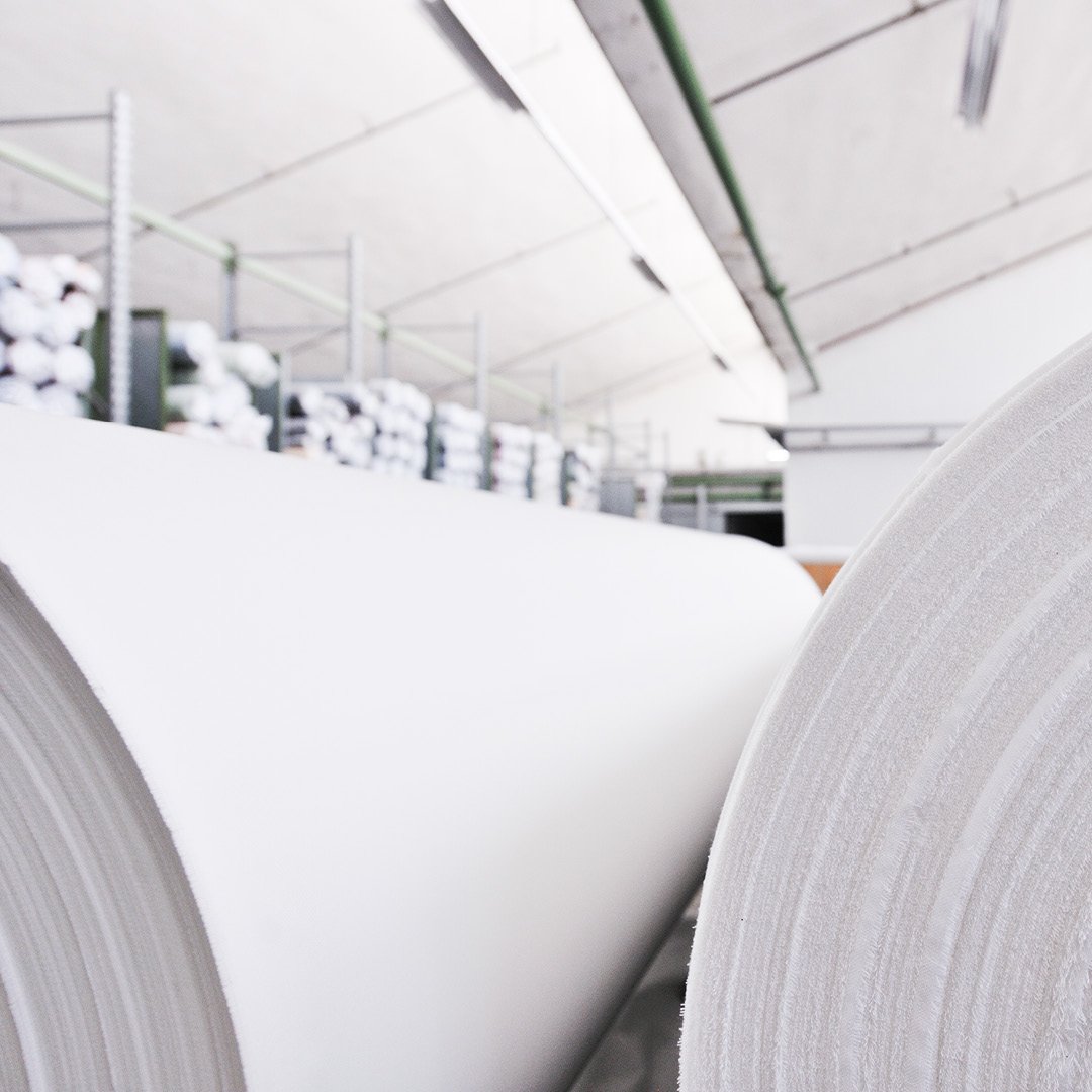 drapilux_uk's tweet photo. Woven in white and universally applicable. Dyeing, printing, finishing. There are no limits to the creativity of our designers and customers. 🎨🧶 Neither technically nor logistically - thanks to a high production depth at one location.
#drapilux #intelligencewovenin https://t.co/RdfyV9klWj