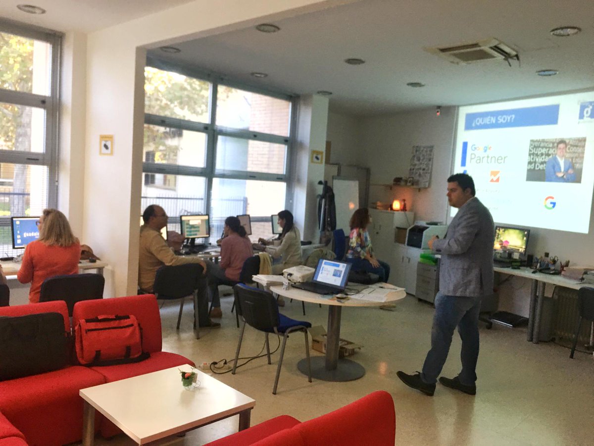 Taller Branding 4.0 en #MairenadelAlcor #Guadalinfo