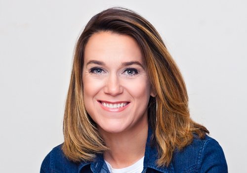 JAXenter's tweet image. „Neugier, die Liebe zum Lernen & Priorisierung von Effizienz ist die Definition des Serverless Mindsets“ bit.ly/2VRqGFJ #serverless #interview @FarrahC32 #serverlesscon @serverlesscon