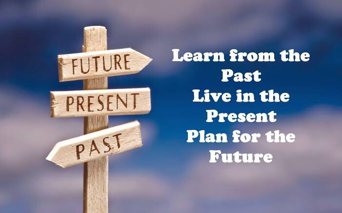 zak065's tweet photo. Learn from the past.

Live in the present &amp; enjoy ur life as much as you can. 

Don’t worry about future, you never know what will happen. https://t.co/2d8gh4aDav
